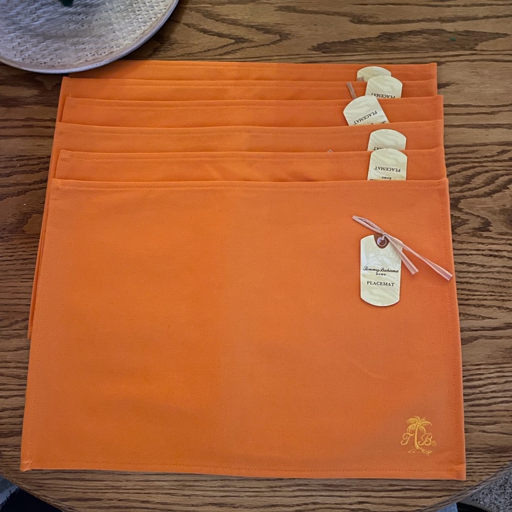 Tommy Bahama Cloth Placemats